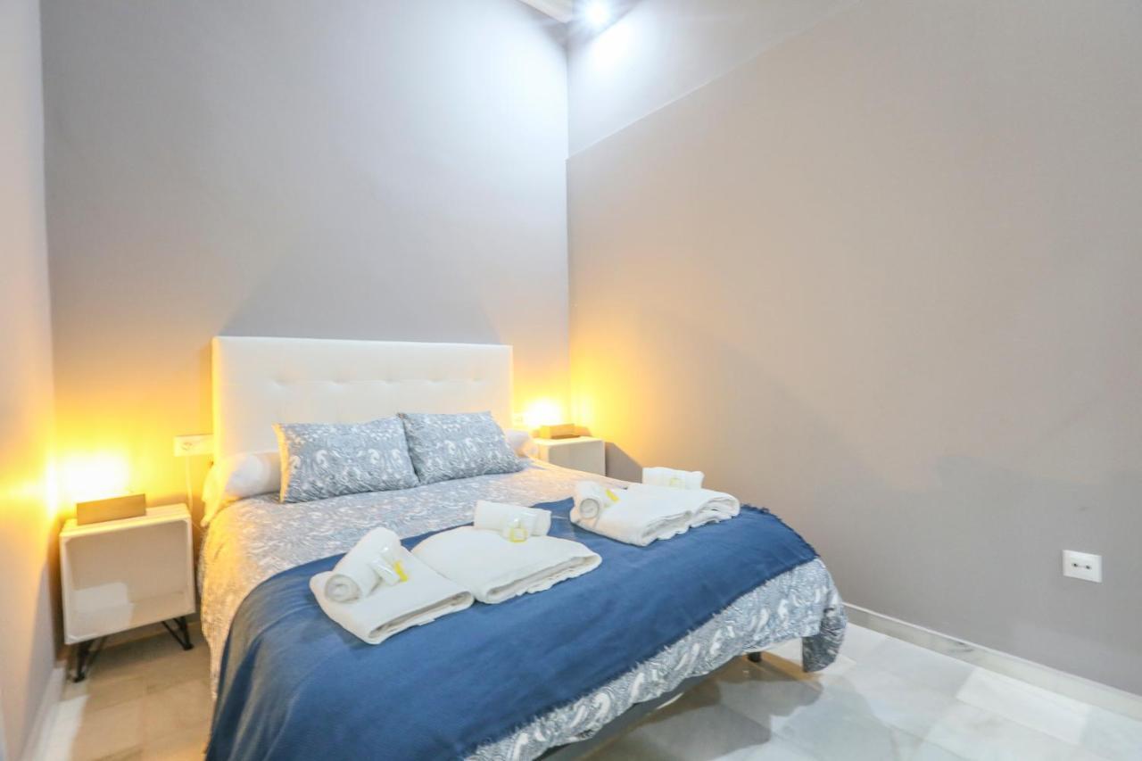 Apartamento Alfareria Seville Exterior photo